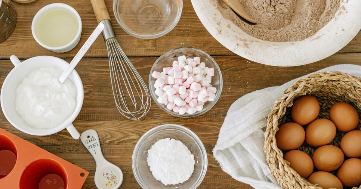 12 อุปกรณ์ทำขนมที่มือใหม่ควรมี ติดครัวไว้ทำได้จริงครบจบทุกเมนู